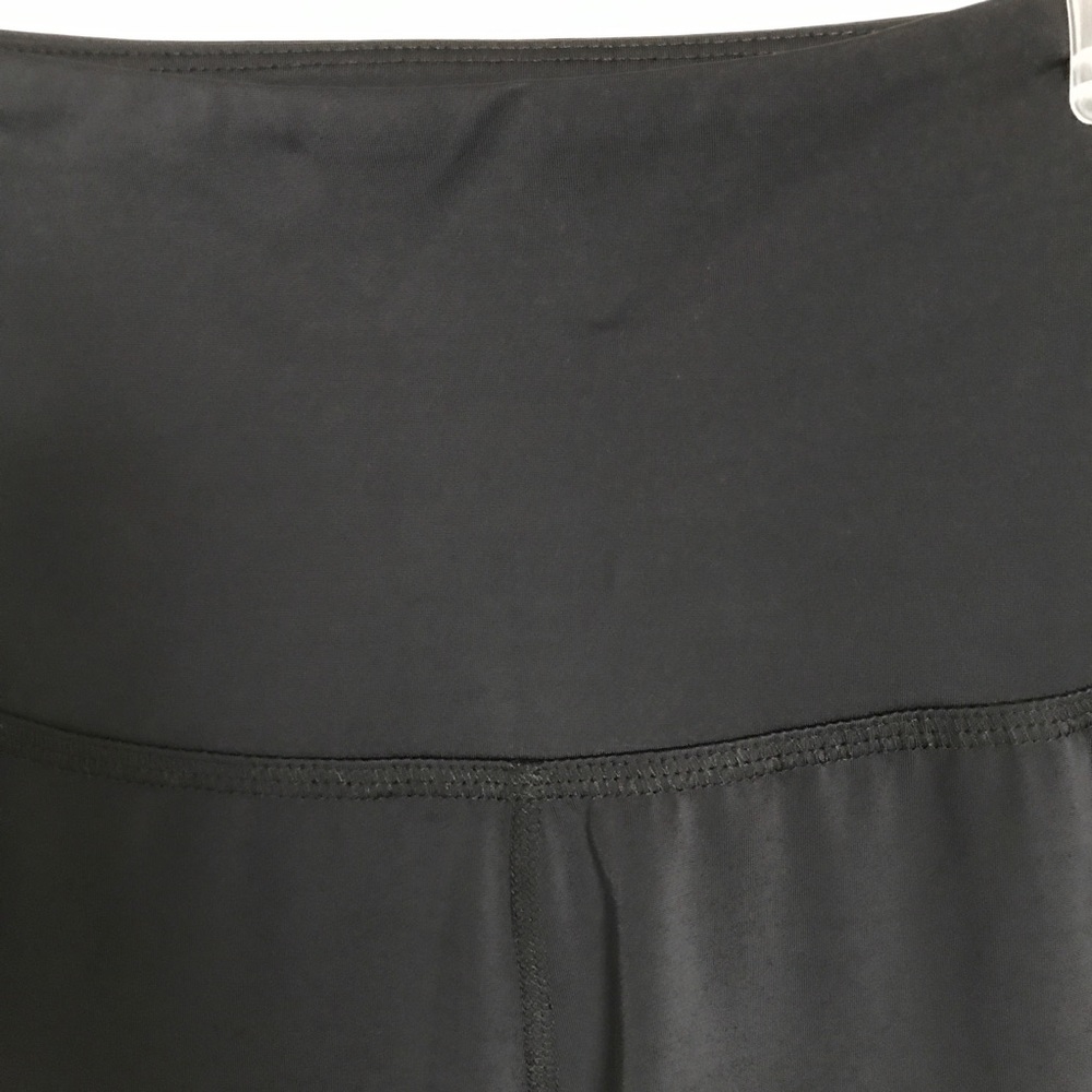 Beyond Yoga Black Take Leaf Mesh Leggings Sm - Picture 4 of 14